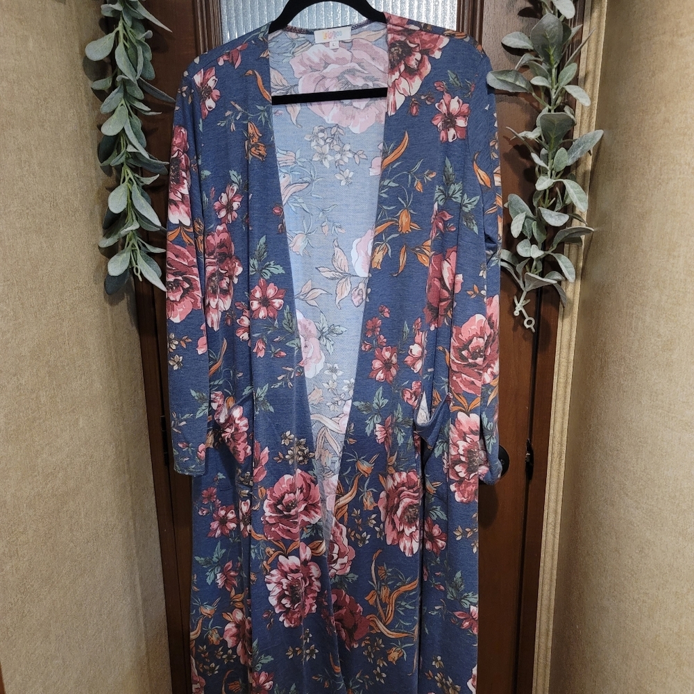 LuLaRoe Sarah cardigan